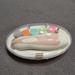 Electric Nail Grooming Kit in Cream and Blush Pink